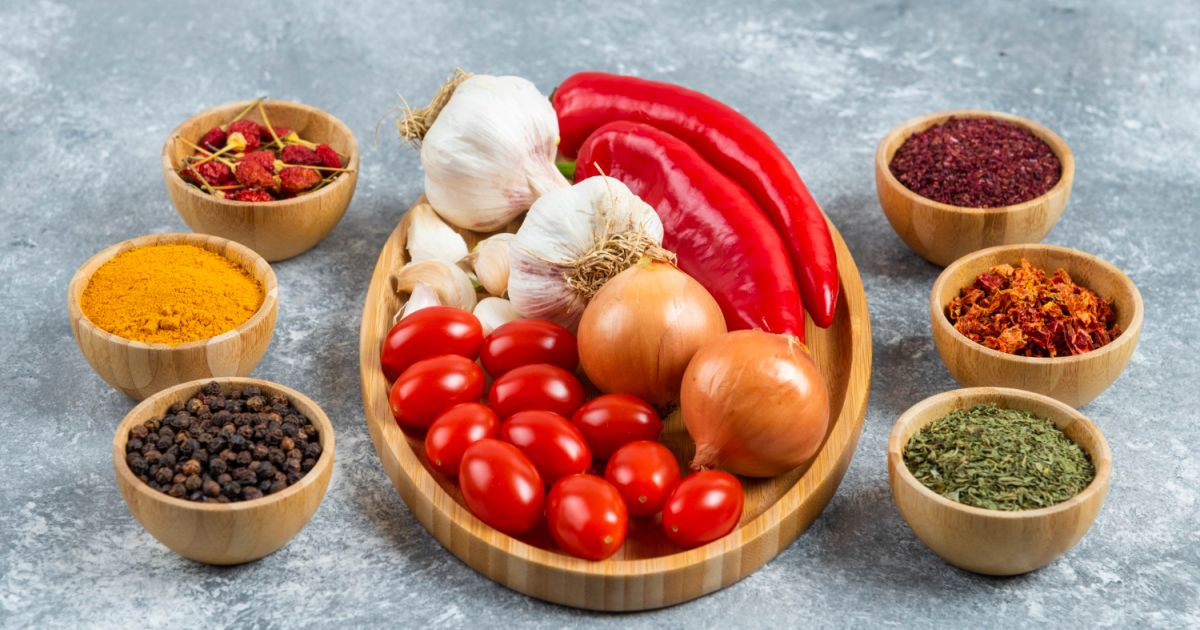 4 Jenis Bumbu Dapur Terbaik untuk Atasi Rasa Hambar Saat Memasak