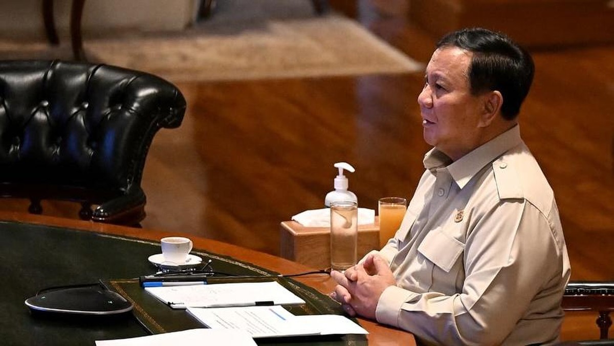 Foto: Presiden Prabowo Subianto menggelar rapat terbatas secara virtual bersama sejumlah menteri Kabinet Merah Putih, Sabtu (28/03/2026). (Tangkapan layar instagram @kemensetneg.ri)