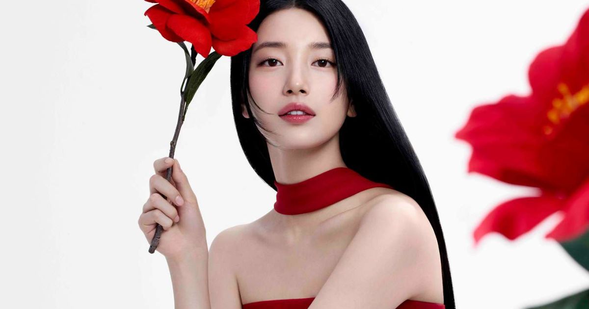 TSUBAKI Indonesia resmi meluncurkan rangkaian Dandruff Care & Repair bersama Bae Suzy sebagai Brand Ambassador. [Foto: ist]