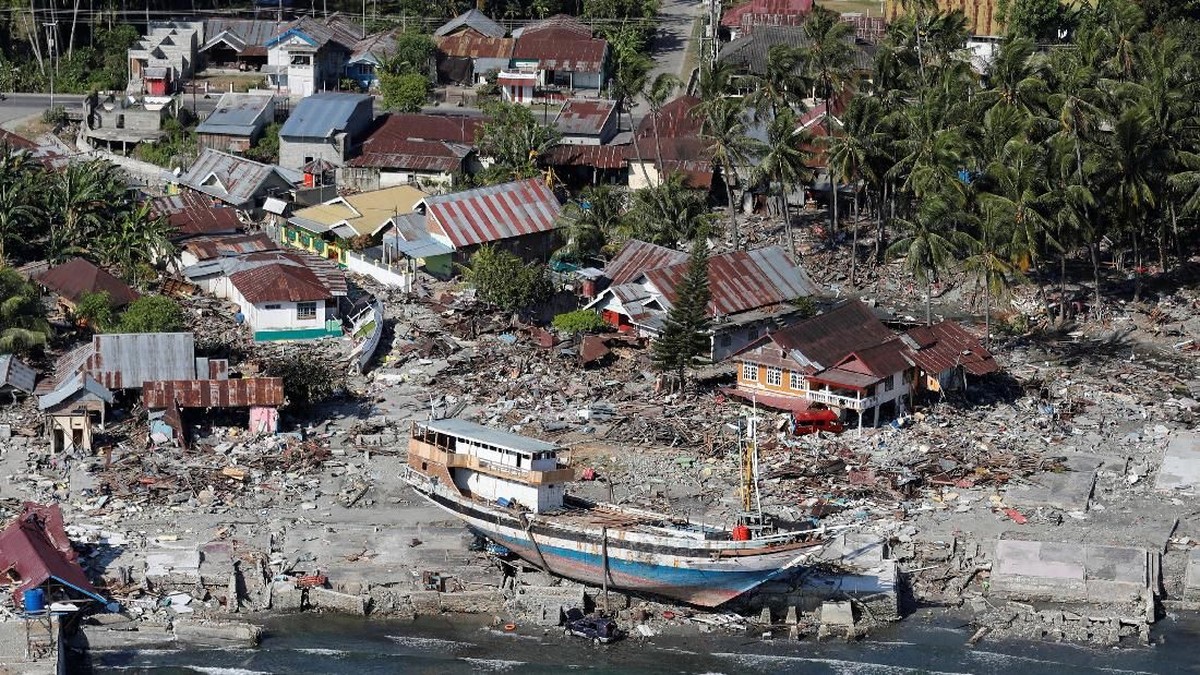 Foto: Pemandangan udara dari kerusakan yang disebabkan oleh gempa bumi dan tsunami dekat Palu, Sulawesi Tengah, Indonesia 4 Oktober 2018. REUTERS / Darren Whiteside
