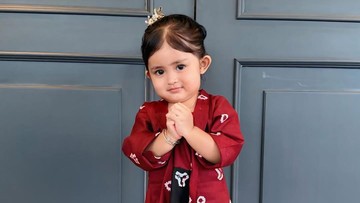 Potret Menggemaskan Sabil Maratungga Cundamani Rayakan Hari Kartini dengan Busana Tradisional Jawa