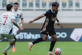 Aksi pada pertandingan Dewa United vs Persik Kediri bergulir di Stadion Internasional Banten sebagai bagian dari pekan ke-14 Super League 2025-2026 pada Sabtu (29/11/2025).(DEWA UNITED)