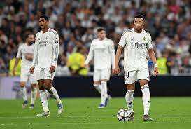 Real Madrid kebobolan total enam gol pada menit ke-90 atau lebih sampai injury time babak kedua dalam sembilan laga terakhir di Liga Spanyol (Denis Doyle/Getty Images)