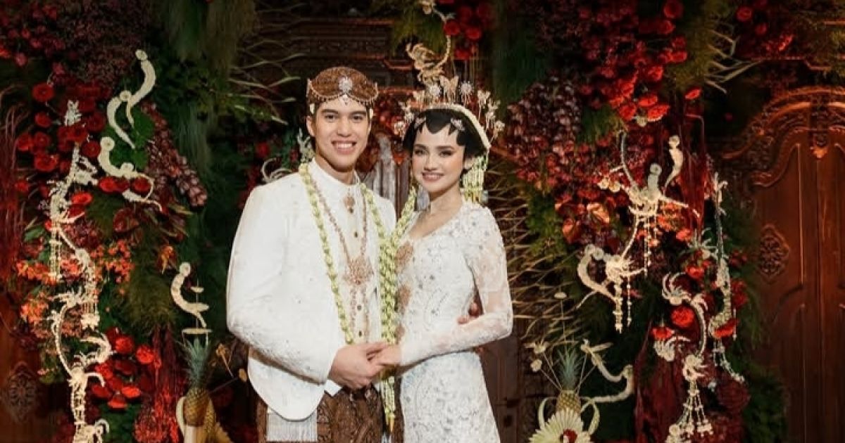 Sah! El Rumi dan Syifa Hadju Resmi Menikah, Ijab Kabul Berjalan Lantang Sekali Napas (Sumber Foto: Instagram Syifa Hadju dan El Rumi)