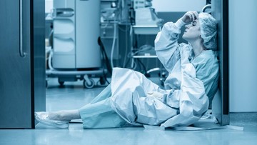 Ilustrasi dokter. Foto: Getty Images/graphixel