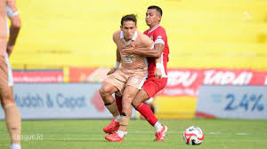 Duel Penentu: Dewa United FC Hadapi Semen Padang FC Demi Tiket Semifinal Liga 1