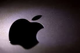 Arsip Foto - Logo Apple. (REUTERS/Dado Ruvic)