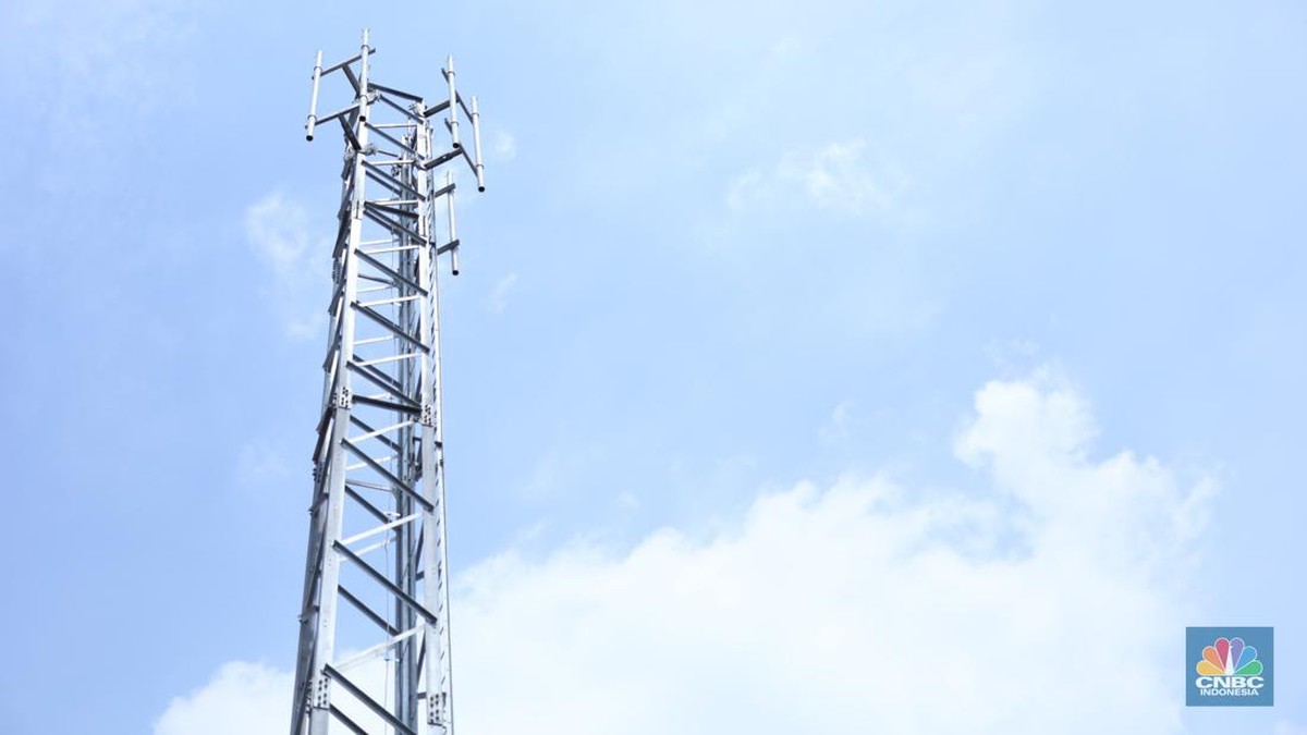 Tiga Operator Raksasa Bersaing Ketat dalam Lelang Spektrum 700 MHz dan 2,6 GHz