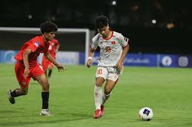 Timnas U-17 Vietnam memimpin Grup C.