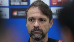 Pelatih Persija Mauricio Souza . Foto: Dok. Persija