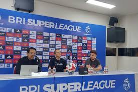 Milomir Seslija bertekad membawa Persis bertahan di Super League meski dalam situasi tak nyaman.