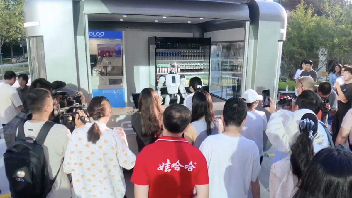 Foto: Toko Serba Ada Bertenaga Humanoid Pertama di Dunia - Dioperasikan oleh Galbot G1. (Tangkapan Layar Youtube/Galbot)