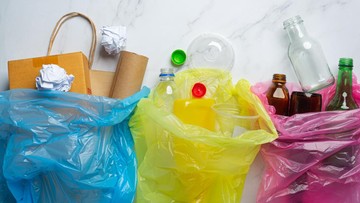 Warga Jakarta Kini Wajib Pilah Sampah dari Rumah, Ini 4 Kategorinya (Foto: Freepik/jcomp)