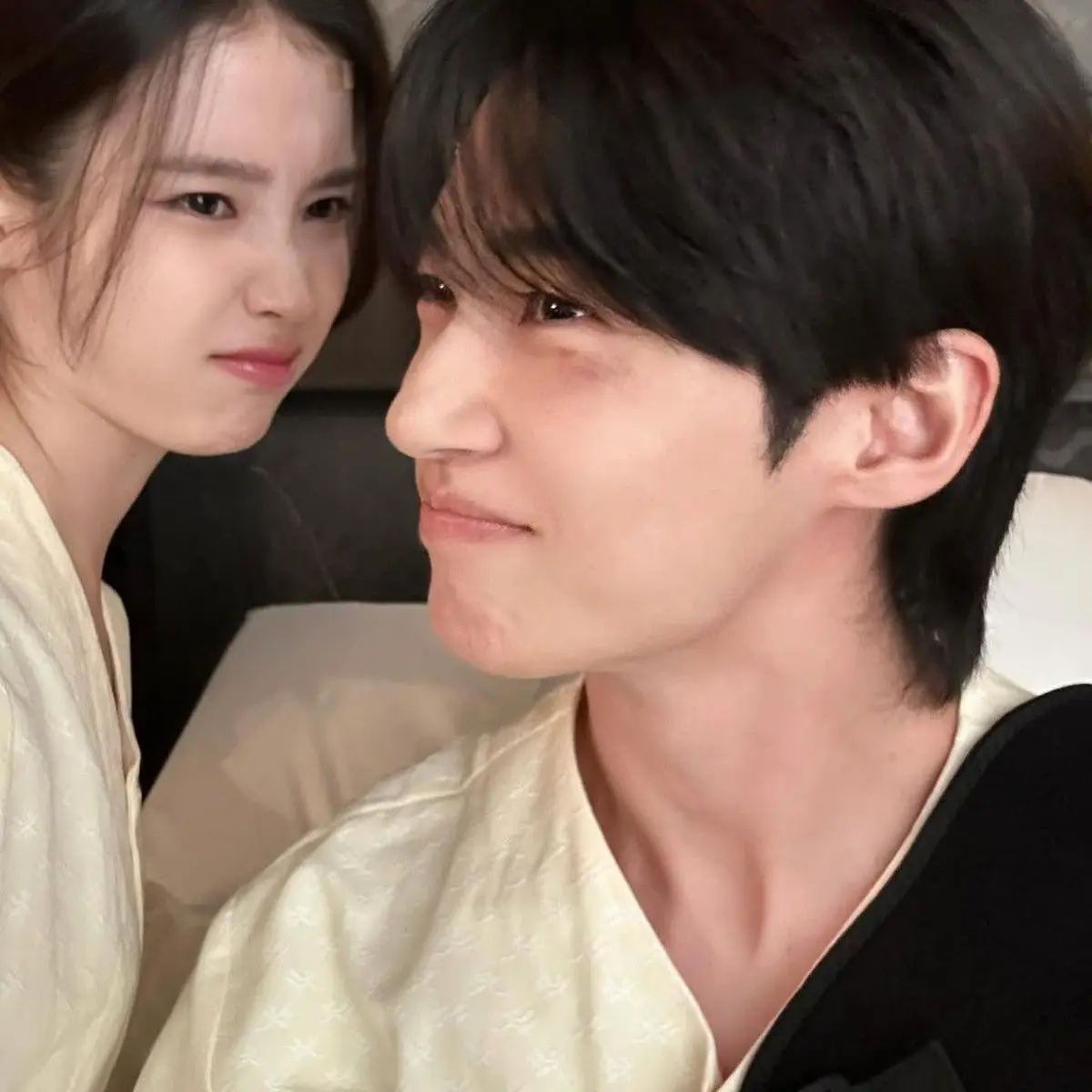 Chemistry Memikat IU dan Byeon Woo Seok di Episode Akhir 'Perfect Crown' Buat Penggemar Terpikat