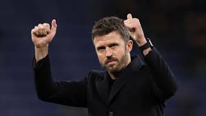 Masa Depan Michael Carrick di Manchester United Menjelang Keputusan Penting Klub