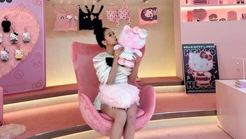 Kolaborasi Ikonik Hello Kitty dan Jisoo BLACKPINK Hadir di Jakarta, Lengkap dengan Promo Eksklusif BRI