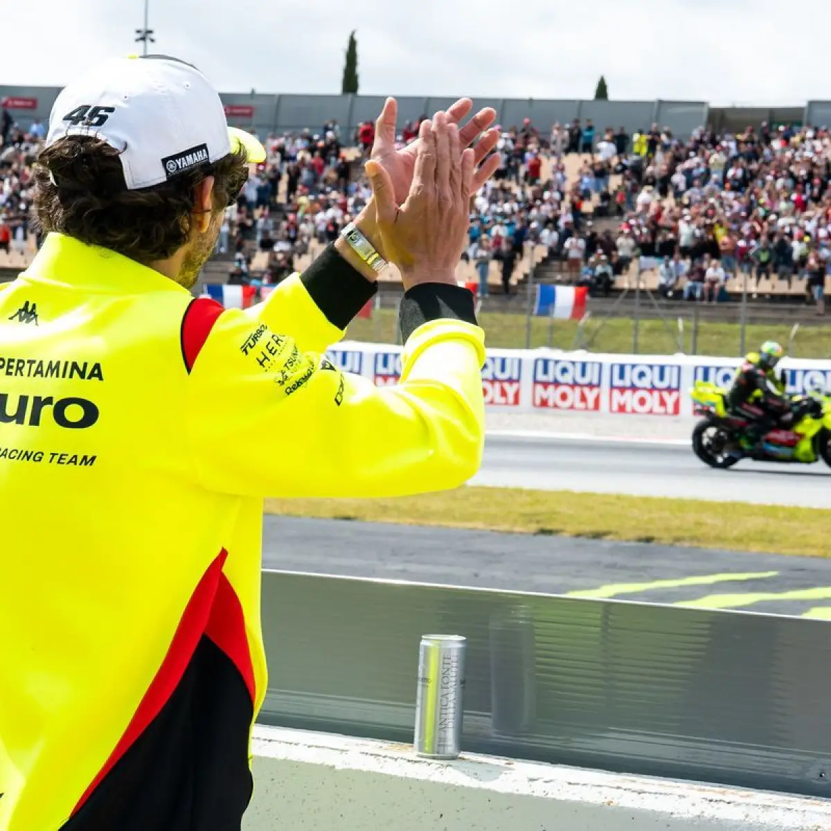 Valentino Rossi mendukung langsung para pebalapnya pada MotoGP Catalunya 2026(Dok. VR46)