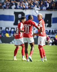 Panduan Lengkap Menyaksikan Duel Sengit Peñarol Kontra Independiente Santa Fe di Copa Libertadores: Jadwal dan Saluran Siaran Resmi