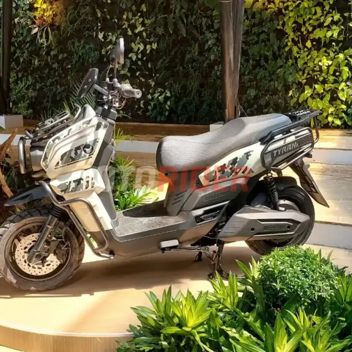 Motor listrik Indomobil eMotor Tyranno. (Foto : Otorider/undefined)