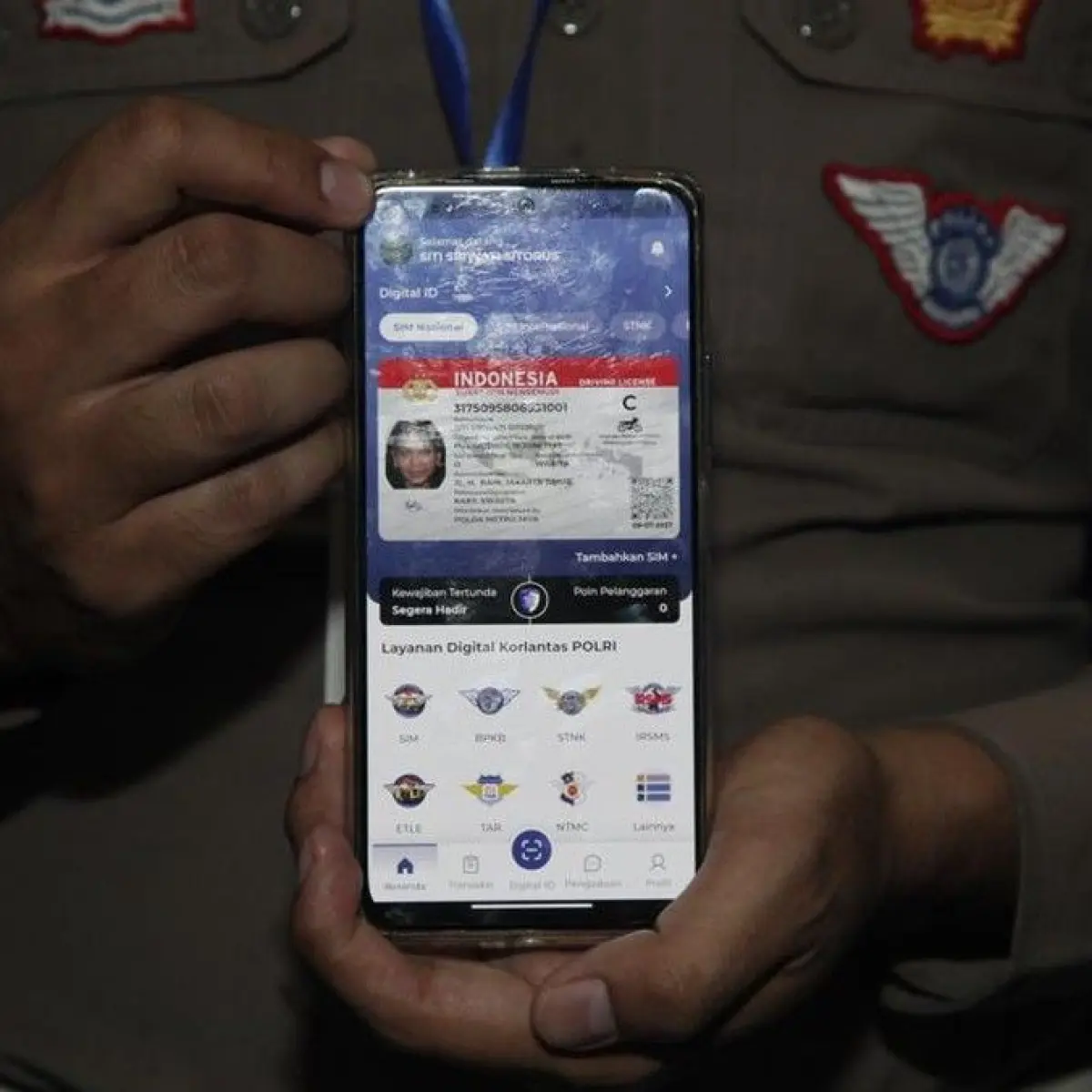 Ilustrasi SIM Digital. Foto: (dok detikcom)