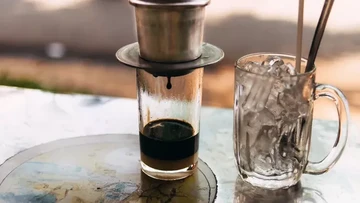 Kopi Vietnam (dok. Food and Wine)