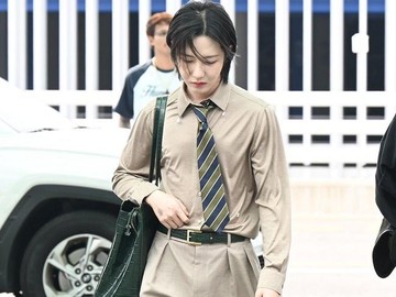 Gaya Renjun NCT di Bandara Tuai Pujian dan Perdebatan: Intip Detail OOTD Saint Laurent dan Chanel
