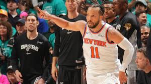 Kemenangan Dominan Knicks Atas Spurs: Analisis Skor Akhir dan Jalannya Pertandingan