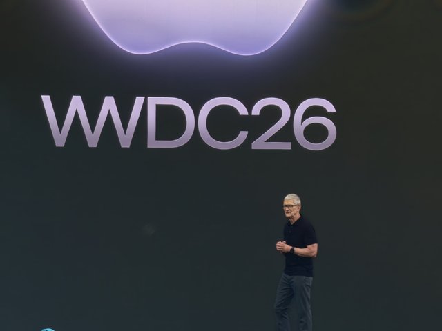 Momen Perpisahan Penuh Haru Tim Cook di Panggung Utama Konferensi Pengembang Global Apple 2026