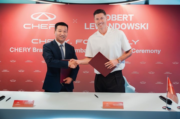 Ilustrasi: Robert Lewandowski Resmi Jadi Duta Global Chery, Sambut Momentum Piala Dunia 2026