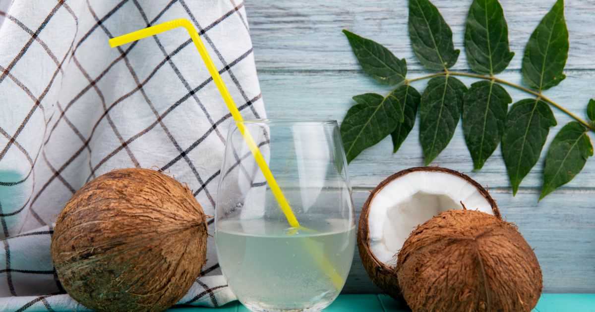 6 Rekomendasi Minuman Anti Dehidrasi yang Menyehatkan Menurut Ahli
