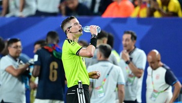 Refleksi Sejarah: Bagaimana Pemain Sepak Bola Mengelola Hidrasi Sebelum Adanya Jeda Minum Resmi Piala Dunia?