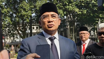 Wali Kota Bandung M Farhan (Rifat Alhamidi/detikJabar)