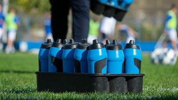 Menguak Dampak Fatal Dehidrasi pada Pesepak Bola Profesional Selama Laga Penuh Tanpa Cairan