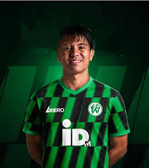 pemain timnas Indonesia, Adrian Satriyo Wibowo. (Kalimantanpost.com/futboll.indonesiaa)