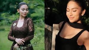 Unggahan terbaru Azizah Salsha memicu perbincangan lantaran banyak netizen menilai gaya berpakaiannya kini mirip dengan aktris Ariel Tatum. (Tangkapan layar Instagram @azizahsalsha_)