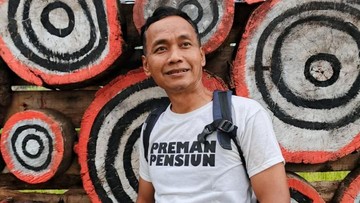 Karina Ranau titip salam untuk Epy Kusnandar usai mengetahui, Cuk Nugroho meninggal dunia. Foto: Istimewa/Instagram Saep Preman Pensiun