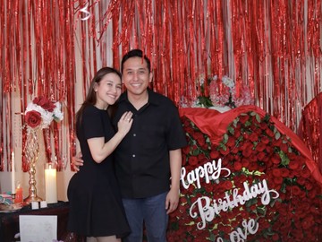 Momen ini terlihat dalam Instagram Stories milik Ayu Ting Ting. Foto: dok instagram Ayu Ting Ting