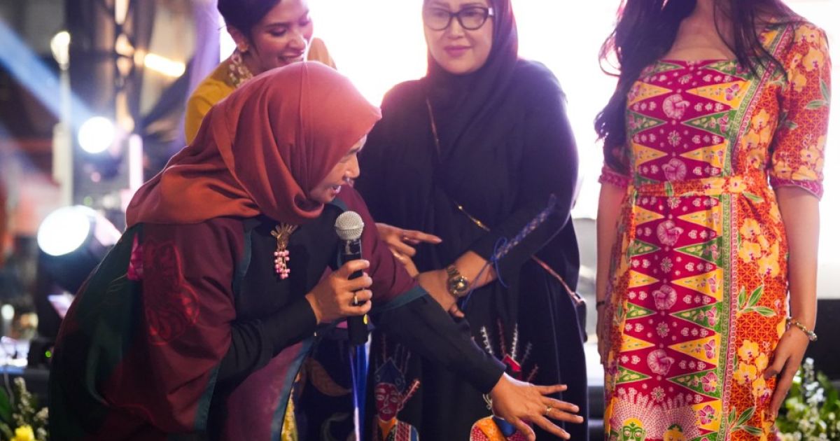 Meriahkan HUT ke-499, Jakbar Luncurkan Batik Betawi dan Wisata Malam Pecinan Glodok
