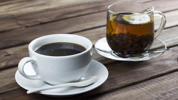 Menguak Fakta Ilmiah: Perbedaan Dampak Kafein Kopi dan Teh terhadap Sistem Tubuh