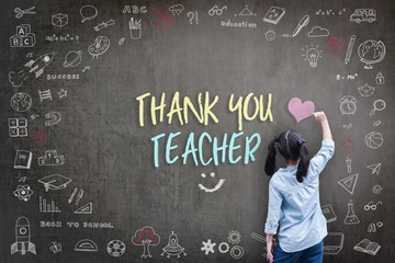 Kumpulan Kata Penuh Makna: Cara Tulus Mengapresiasi Dedikasi Guru Kelas di Akhir Masa Sekolah