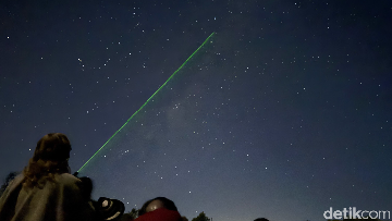 Stargazing di The Pinnacles di Australia Barat (Femi Diah/detikcom)