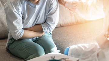 Membedah Tuntas Dispepsia, GERD, dan Gastritis: Kenali Perbedaan Gejala yang Sering Disamakan Sebagai Sakit Maag