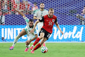Pertandingan Aljazair vs Austria: Imbang di Babak Pertama, Laga Diprediksi Makin Sengit di Paruh Kedua