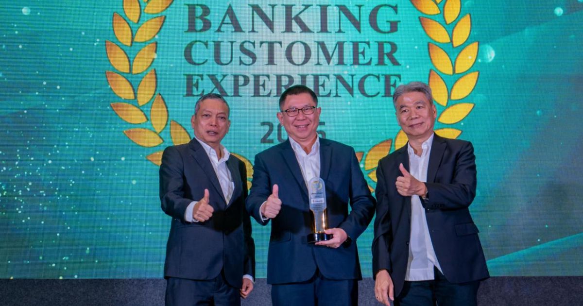 Bank Jakarta kembali meraih tiga penghargaan bergengsi di ajang Infobank-MRI Banking Customer Experience Appreciation 2026, menegaskan komitmennya pada inovasi layanan digital dan cabang. [Foto: ist]