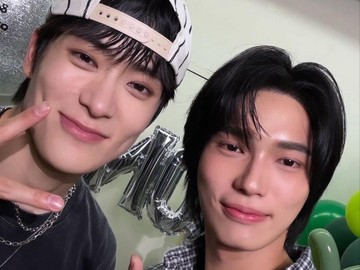 Momen Hangat Dua Brand Ambassador Prada: Kedekatan Win Metawin dan Jaehyun NCT di Bangkok