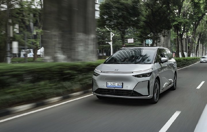 Ilustrasi: Xpeng X9 Facelift Meluncur: Penyempurnaan Teknologi dan Kenyamanan Kabin, Harga Tembus Rp 1,2 Miliar