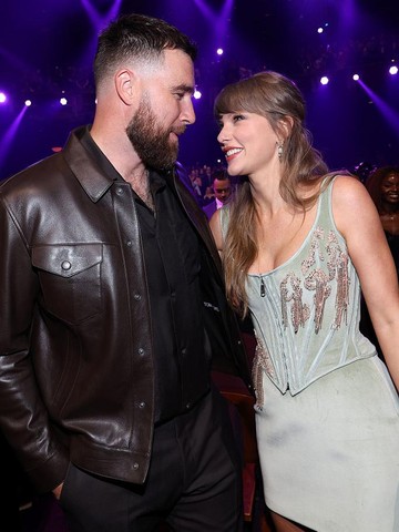 Spektakel Pernikahan Taylor Swift dan Travis Kelce: Deretan Gaun Mewah dengan Inspirasi Ikonik Hollywood