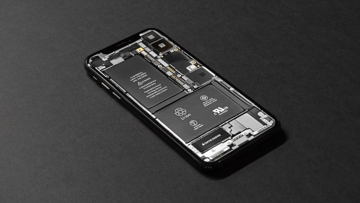Foto: Baterai Smartphone removable. (Dok. Pexel)