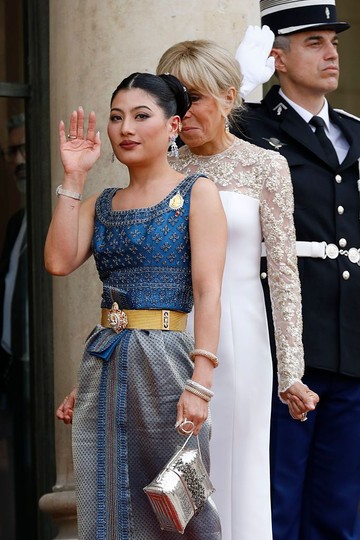 Momen Tak Terduga Putri Sirivannavari Curi Perhatian Publik Saat Kunjungan Resmi Raja Thailand di Paris