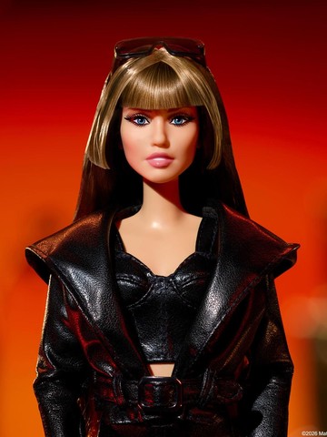 Mattel Mengabadikan Transformasi Miley Cyrus Lewat Koleksi Boneka Barbie Signature Eksklusif